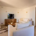 公寓 Charming A C House 2br 4p - *
